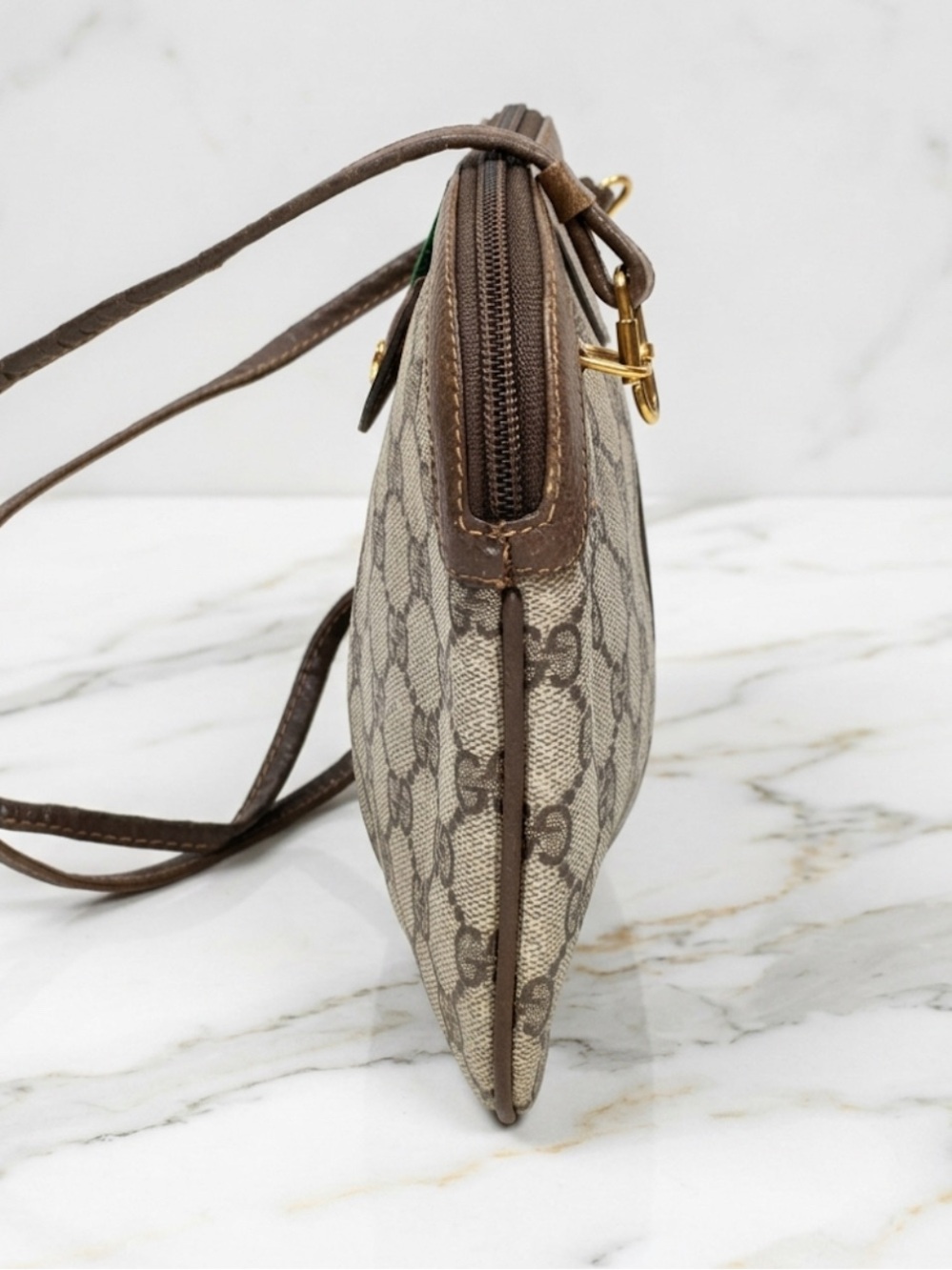 Vintage GUCCI Accessory Collection GG Supreme Crossbody Bag Brown Coated Canvas - Picture 7 of 10